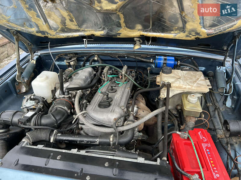 Седан ГАЗ 31105 Волга 2005 в Гусятине