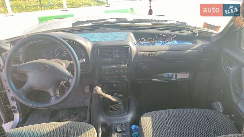 Седан ГАЗ 31105 Волга 2004 в Олександрії фото 7 Седан ГАЗ 31105 Волга 2004 в Олександрії