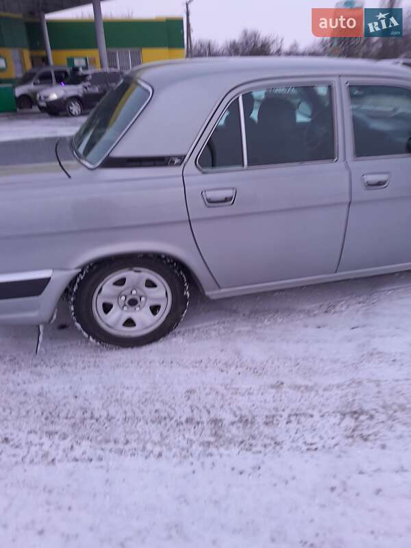 Седан ГАЗ 31105 Волга 2004 в Новому Бузі
