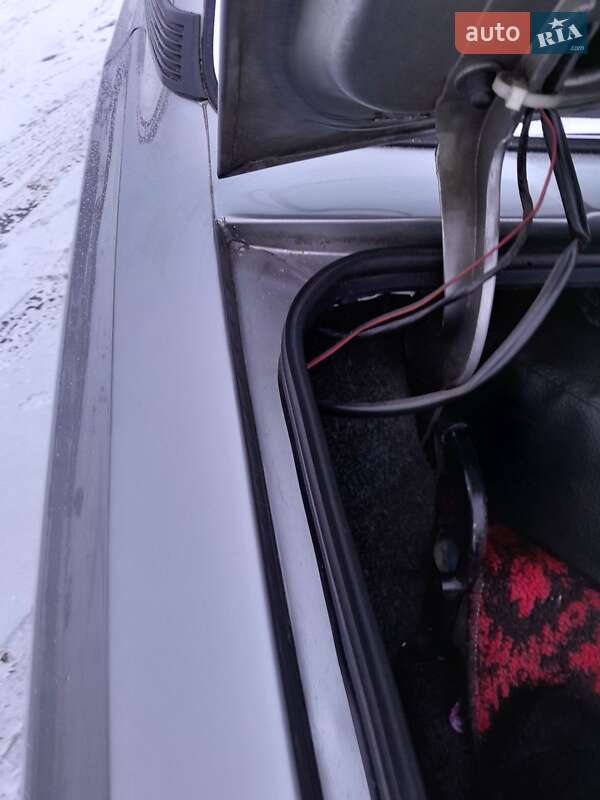 Седан ГАЗ 31105 Волга 2004 в Новому Бузі