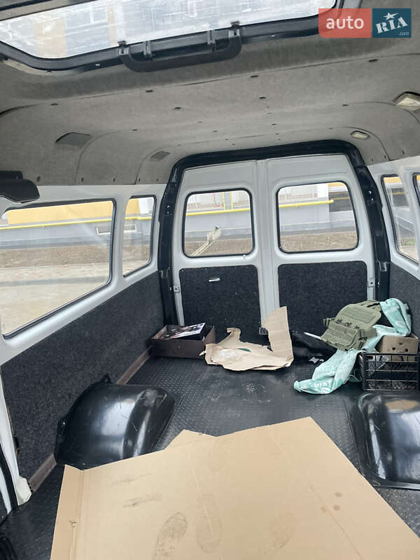 Микроавтобус ГАЗ 3221 Газель 2001 в Одессе