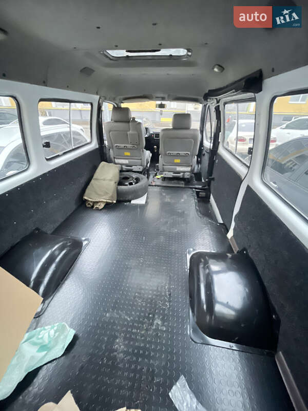 Микроавтобус ГАЗ 3221 Газель 2001 в Одессе