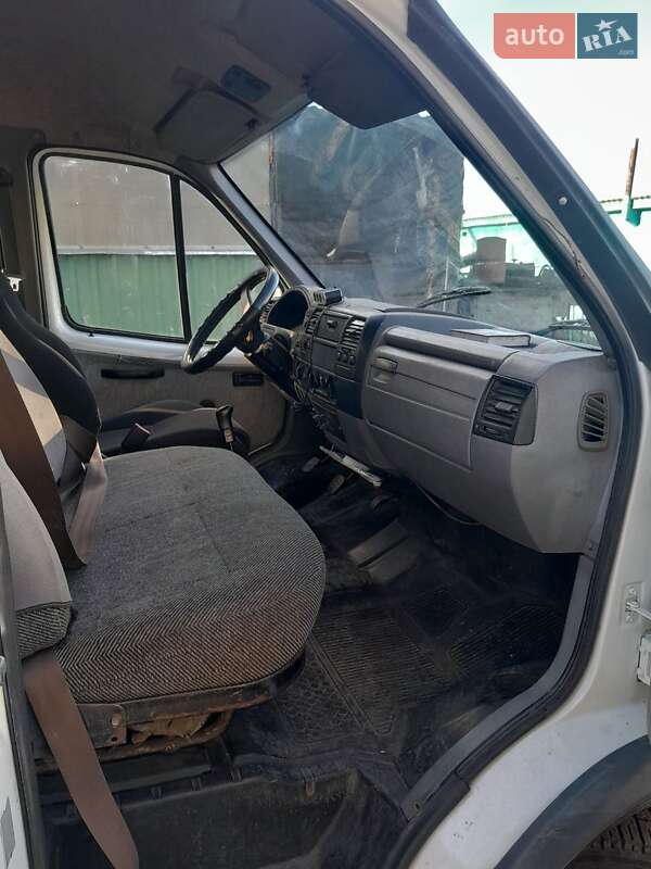 Минивэн ГАЗ 3221 Газель 2004 в Нежине