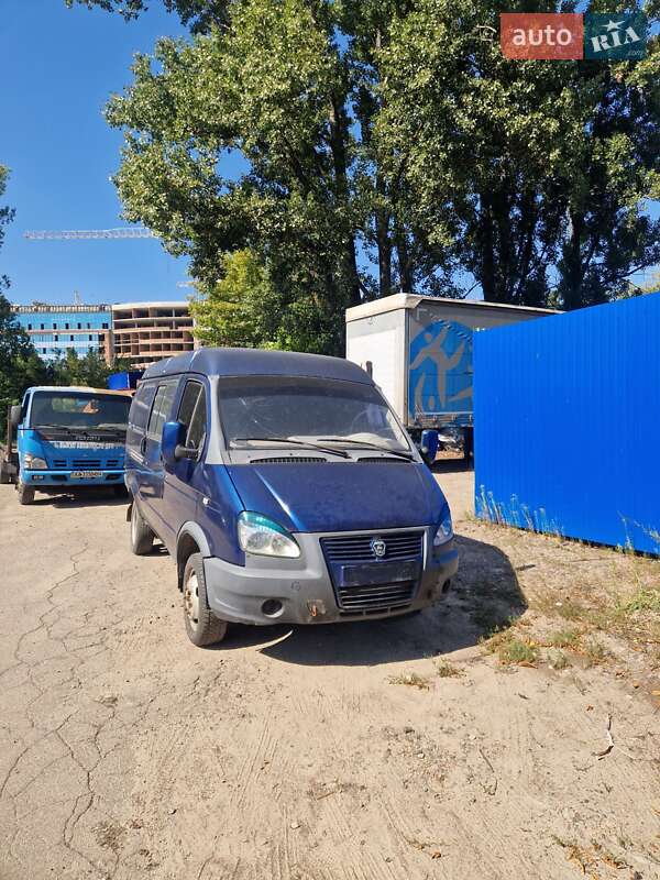 Микровэн ГАЗ 3221 Газель 2004 в 