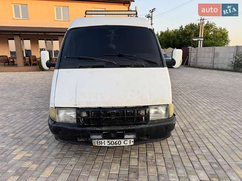 Микроавтобус ГАЗ 3221 Газель 2001 в 