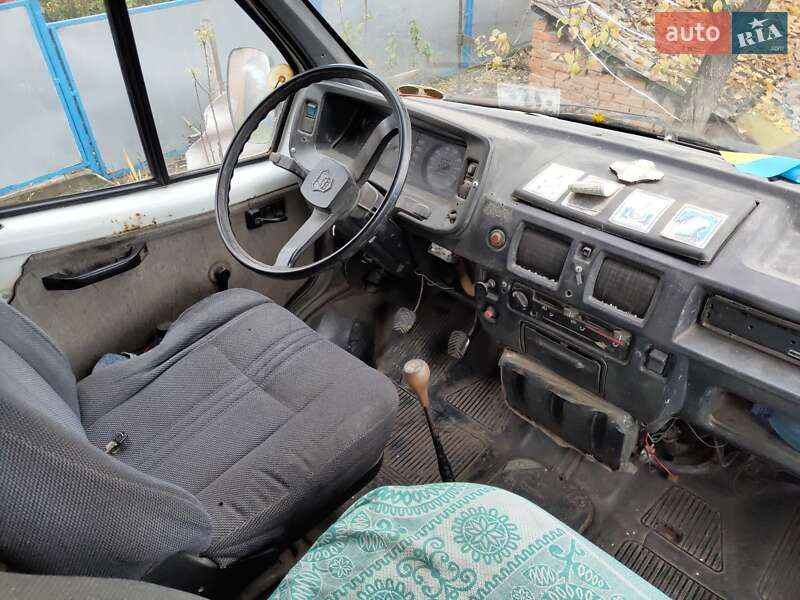 Мінівен ГАЗ 3221 Газель 2002 в Вінниці