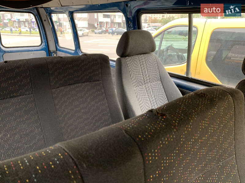 Мікроавтобус ГАЗ 32213 Газель 2004 в Києві