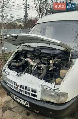 Грузовой фургон ГАЗ 3302 Газель 2001 в 