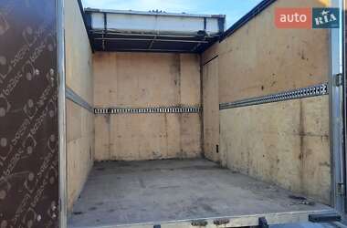 Грузовой фургон ГАЗ 3302 Газель 2004 в 