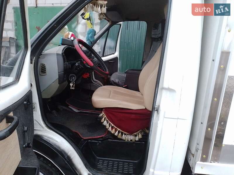 Другие грузовики ГАЗ 3302 Газель 2008 в Киеве