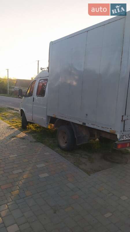Грузопассажирский фургон ГАЗ 3302 Газель 2000 в Очакове