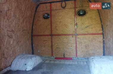 Грузопассажирский фургон ГАЗ 3302 Газель 2002 в 