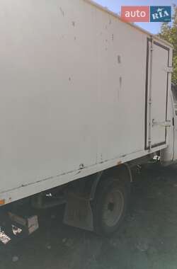 Грузовой фургон ГАЗ 3302 Газель 2007 в 