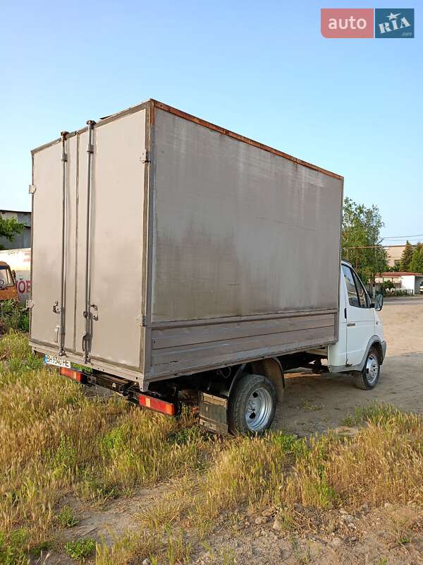 Грузовой фургон ГАЗ 3302 Газель 2003 в Одессе