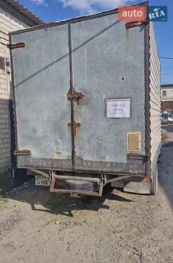 Грузовой фургон ГАЗ 3302 Газель 2000 в 