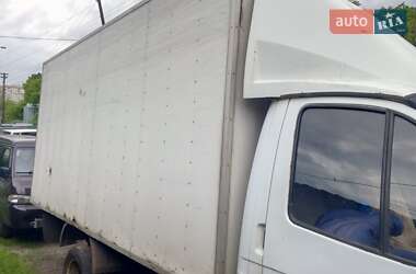 Грузовой фургон ГАЗ 3302 Газель 2005 в 