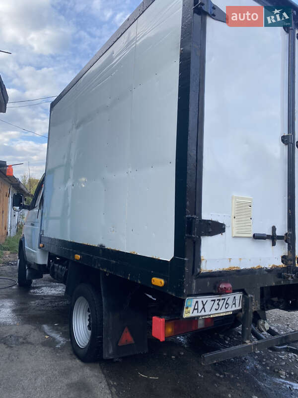 Грузовой фургон ГАЗ 3302 Газель 2005 в Змиеве