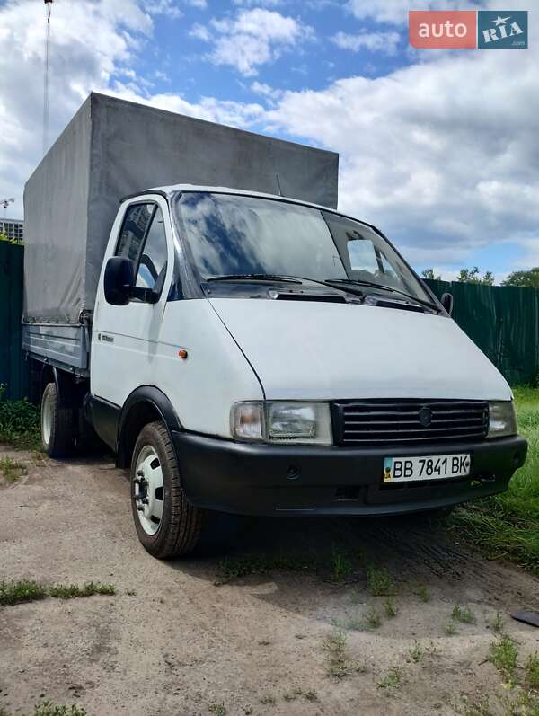Тентований ГАЗ 3302 Газель 2001 в Києві фото Тентований ГАЗ 3302 Газель 2001 в Києві