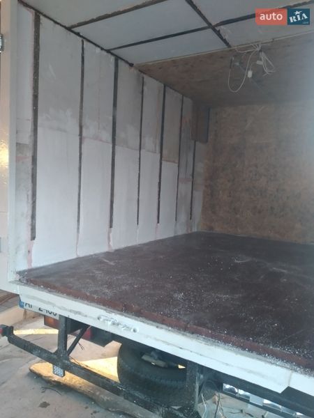 Грузовой фургон ГАЗ 3302 Газель 2006 в Запорожье