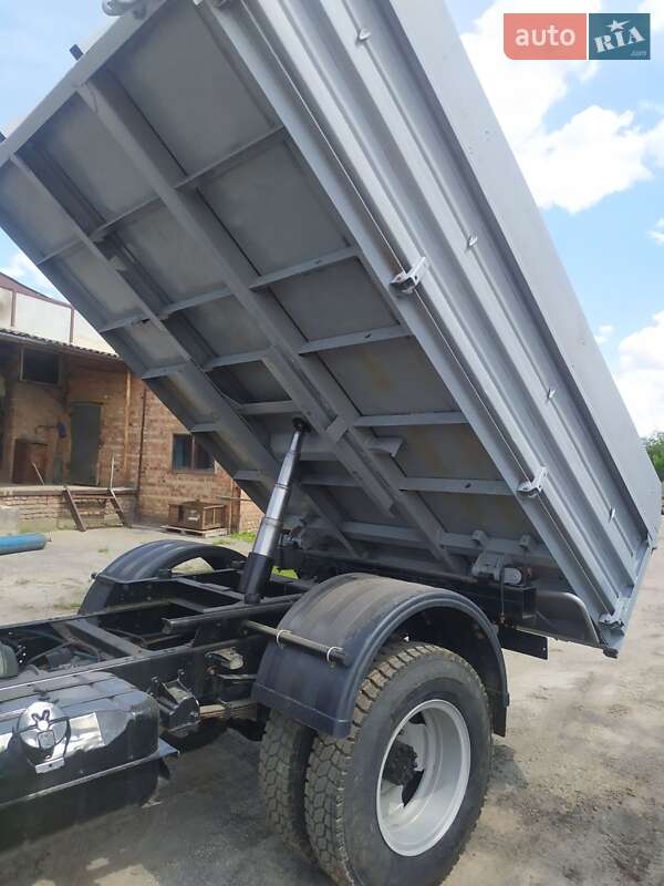 Самосвал ГАЗ 3307 2004 в Полтаве
