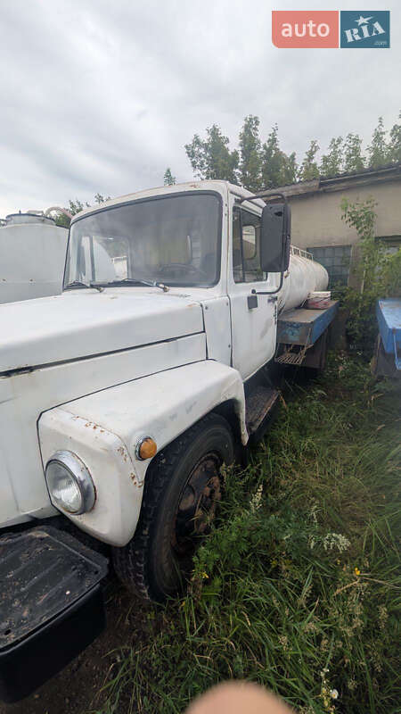 Цистерна ГАЗ 3307 2006 в Радехові