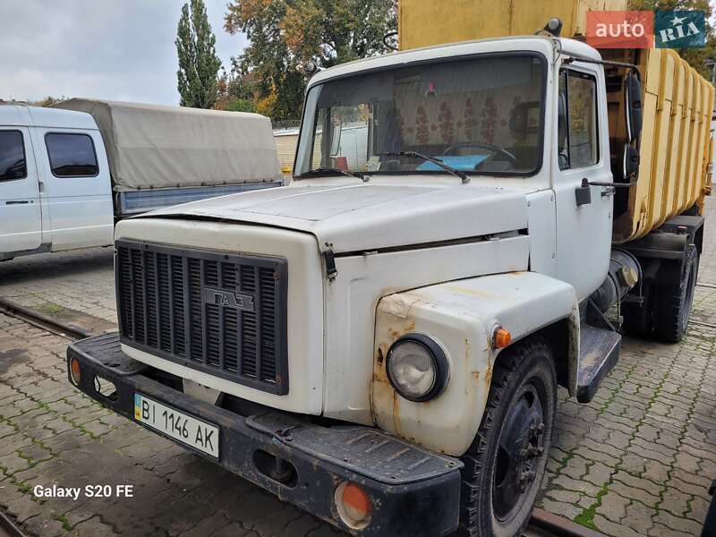 Сміттєвоз ГАЗ 3307 2006 в Полтаві