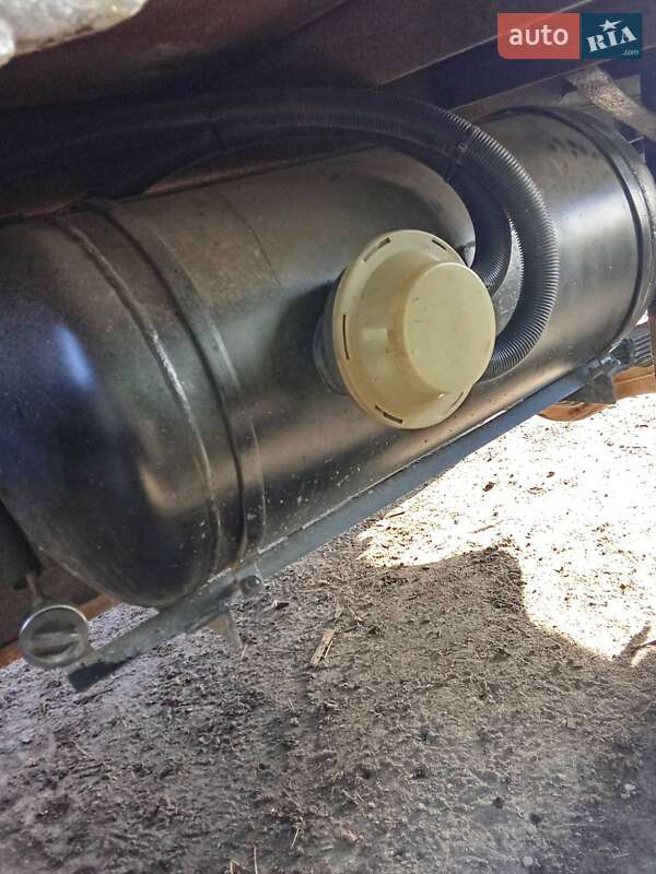 Самосвал ГАЗ 3307 1991 в Ровно