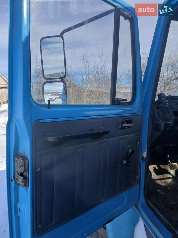 Самосвал ГАЗ 3307 1992 в Голованевске