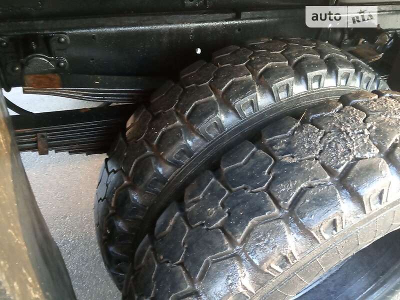 Самосвал ГАЗ 3309 1996 в Ильинцах