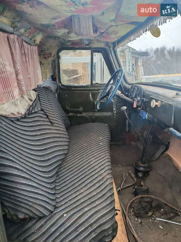 Самосвал ГАЗ 52 1983 в Оратове