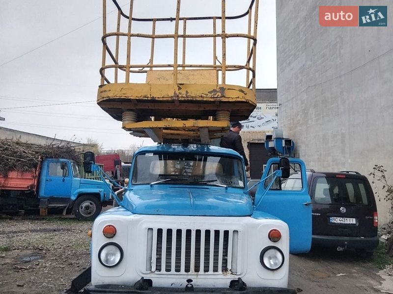 Автовышка ГАЗ 53 1987 в Львове фото Автовышка ГАЗ 53 1987 в Львове