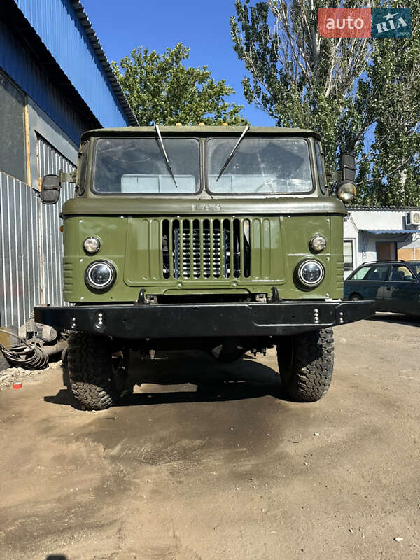 Самосвал ГАЗ 66 1993 в Николаеве