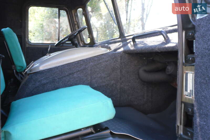 Вантажний фургон ГАЗ 66 1991 в Харкові