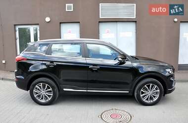 Внедорожник / Кроссовер Geely Atlas Pro 2022 в 