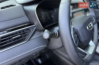 Внедорожник / Кроссовер Geely Atlas Pro 2022 в 