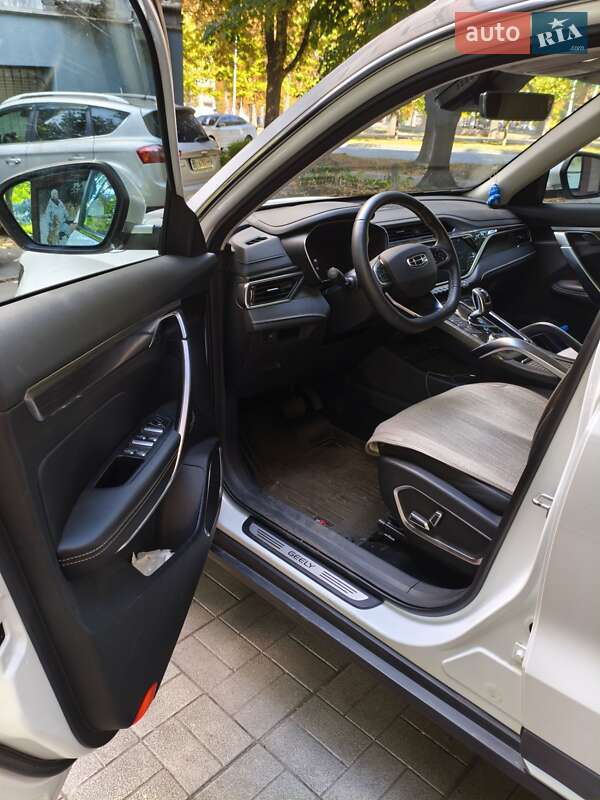 Позашляховик / Кросовер Geely Atlas Pro 2022 в Кам'янському