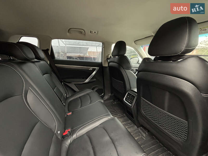 Позашляховик / Кросовер Geely Atlas Pro 2022 в Полонному