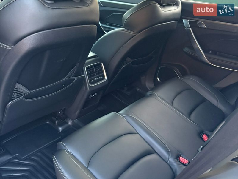 Позашляховик / Кросовер Geely Atlas Pro 2022 в Білій Церкві