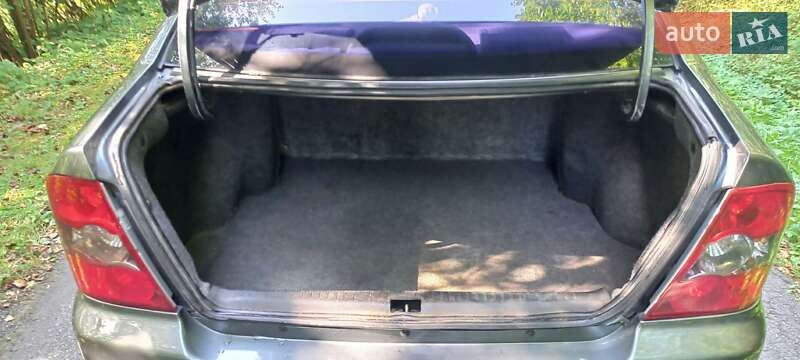 Седан Geely CK-2 2011 в Сваляве