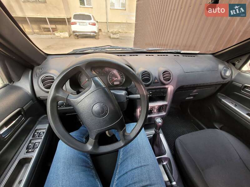 Седан Geely CK-2 2012 в Чернівцях