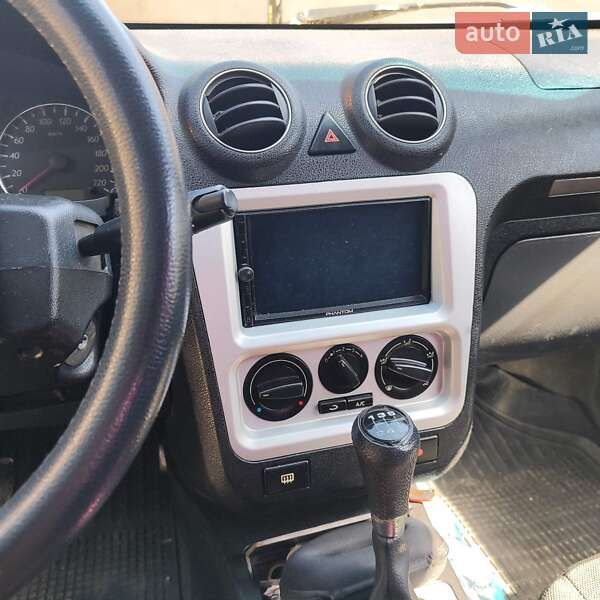 Седан Geely CK-2 2012 в Деражне