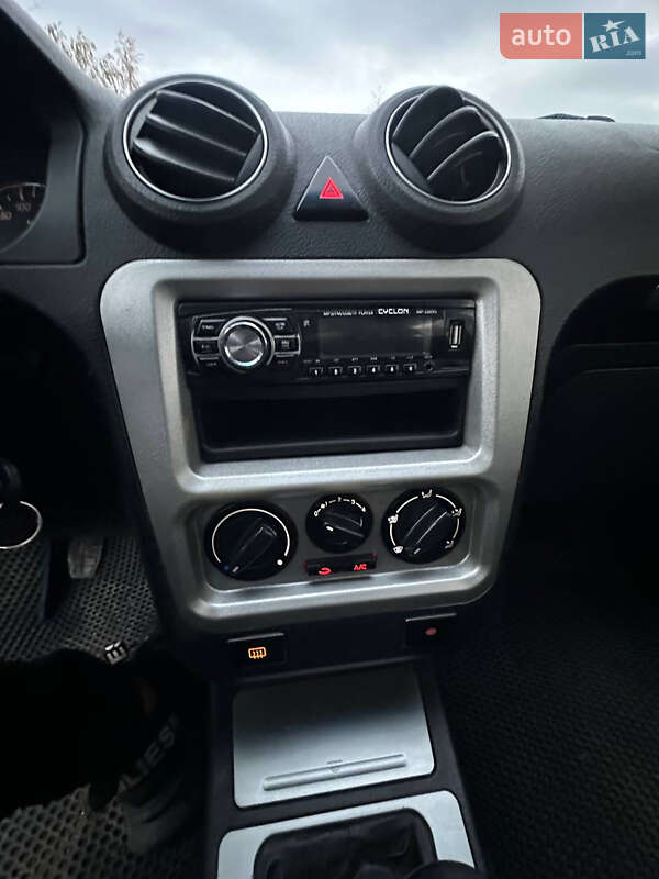 Седан Geely CK-2 2011 в Дніпрі