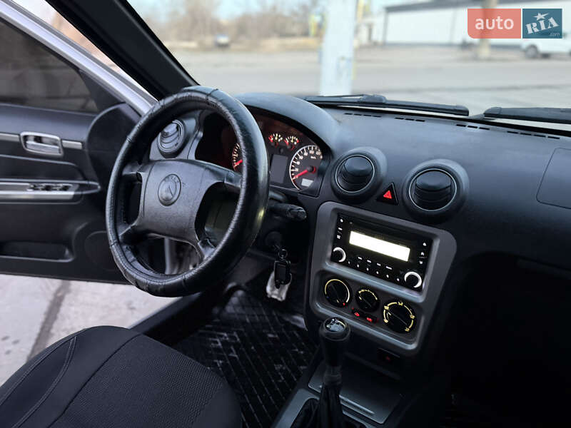 Седан Geely CK-2 2010 в Новом Буге