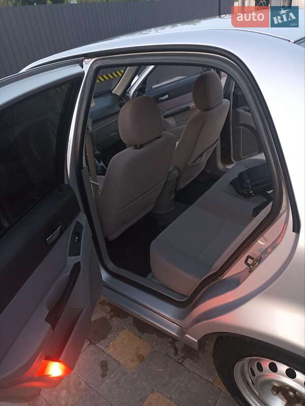 Седан Geely CK 2007 в Городке