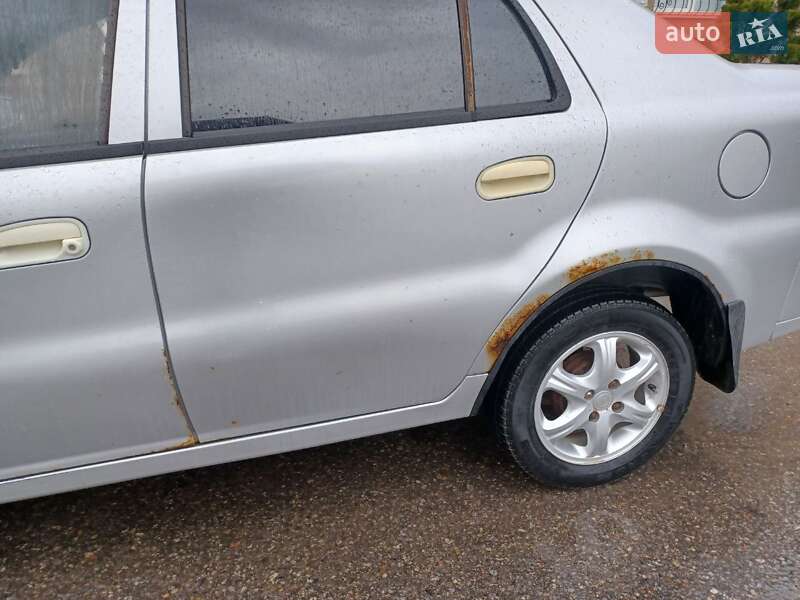 Седан Geely CK 2011 в Монастириській