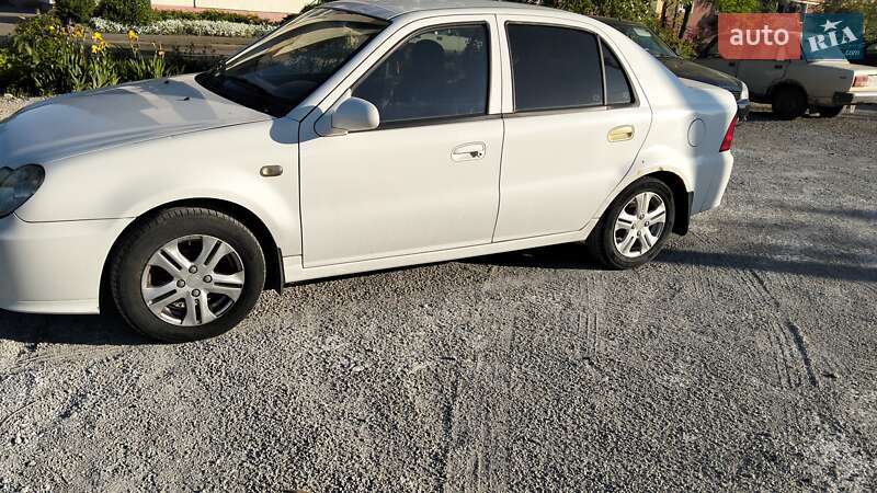 Седан Geely CK 2012 в 