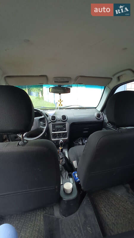 Седан Geely CK 2013 в Варві