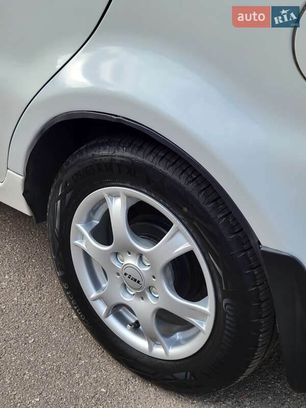 Седан Geely CK 2012 в Кривом Роге