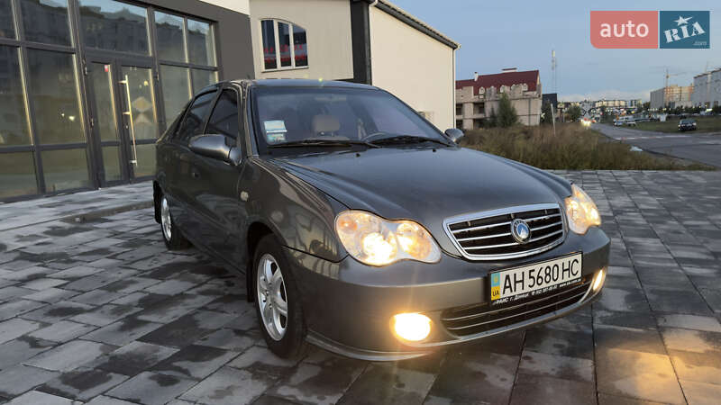 Седан Geely CK 2010 в  фото Седан Geely CK 2010 в
