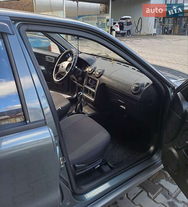 Седан Geely CK 2012 в Герце